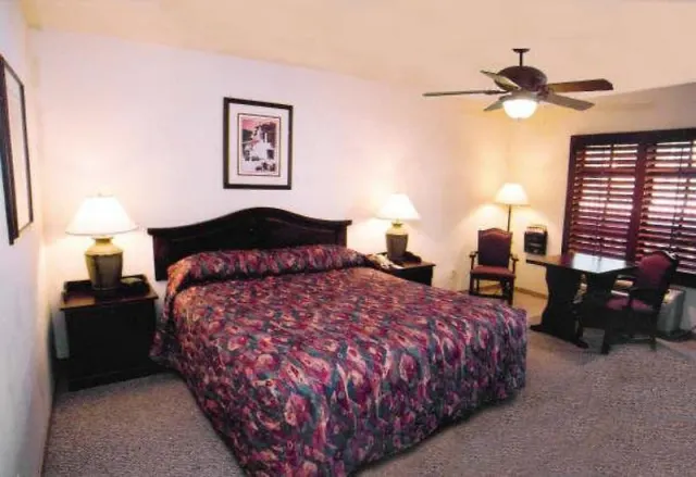 Best Western Plus Hacienda Old Town - photo 4