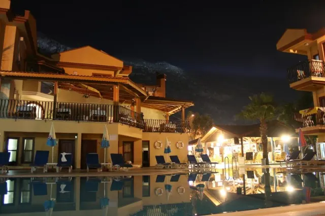 Belcehan Beach Hotel - foto 3