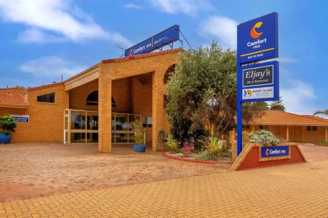 Comfort Inn Bay of Isles - photo 4