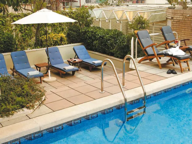 Gran Derby Suite Hotel - photo 3