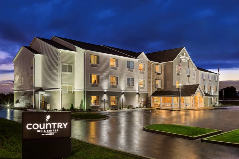 Country Inn  Suites by Radisson Marion OH - foto 1