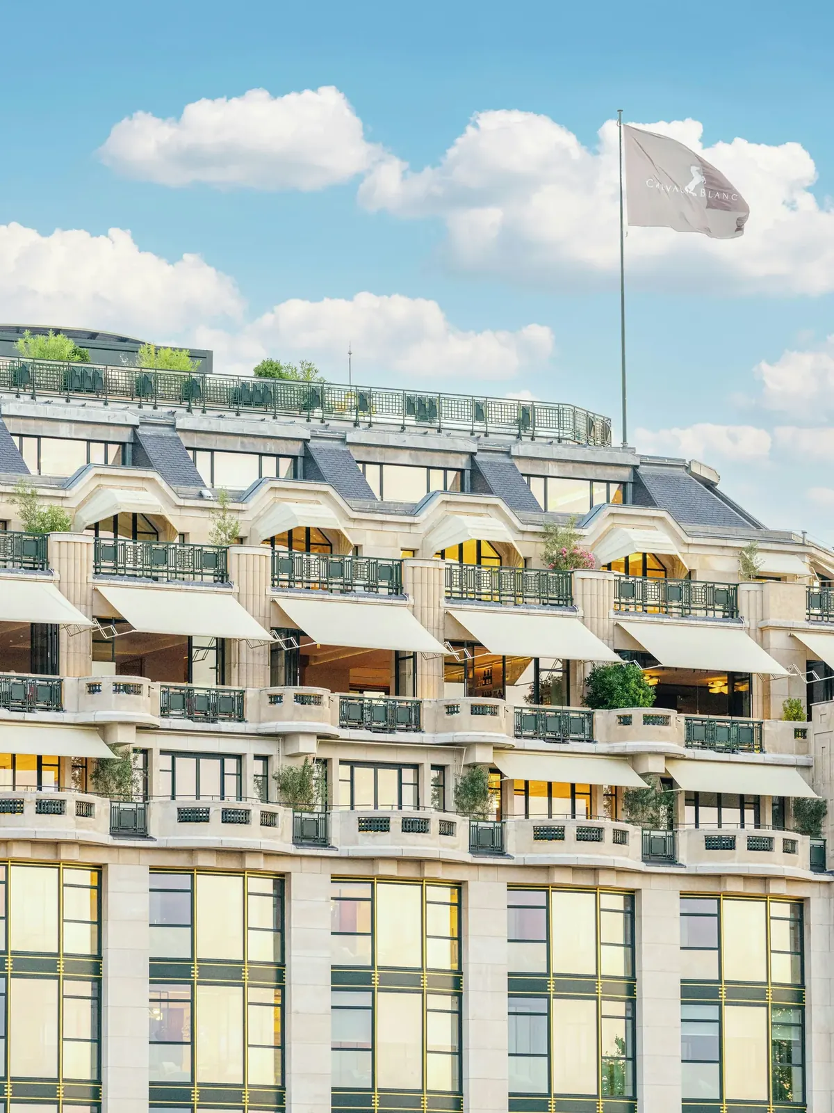 Top 5 Luxury Hotels in Paris for Every Budget